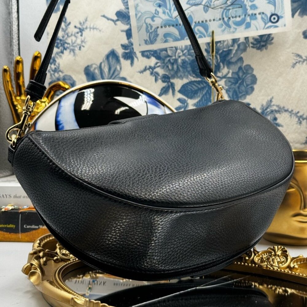 🆕 VERSACE JEANS COUTURE 🧿 NWOT Baroque Buckle Curved Edge Tote Bag, Black - Picture 8 of 13